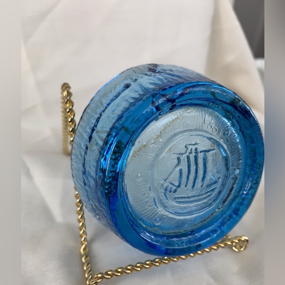Vintage Wheaton Glass Blue Glass NULINE Individual Ashtray Sailboat - Picture 6 of 10